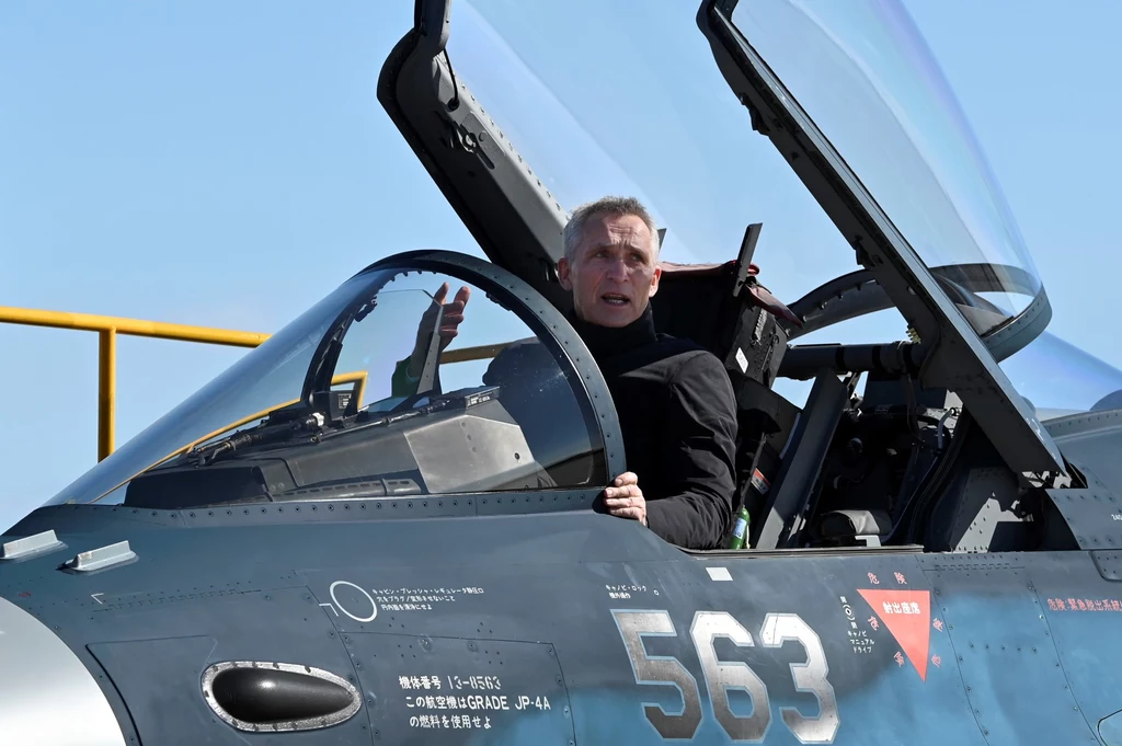 Jens Stoltenberg w Japonii Jens Stoltenberg w Japonii