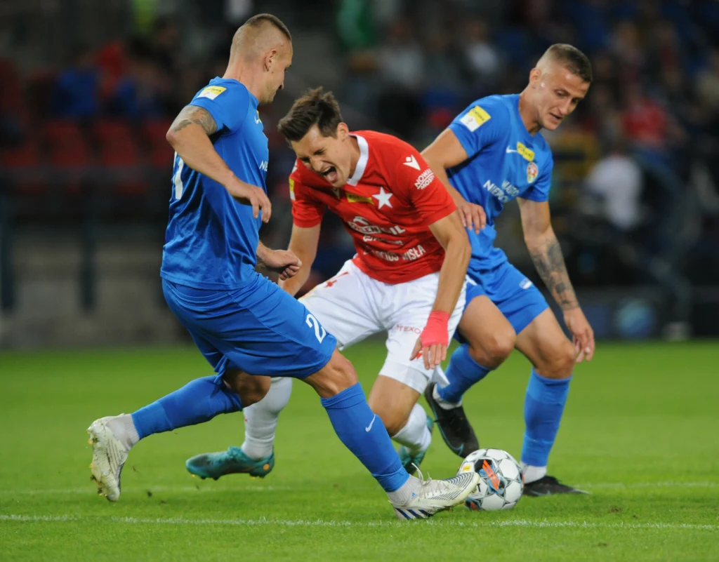 Wisła Kraków - Puszcza Niepołomice Wisła Kraków - Puszcza Niepołomice