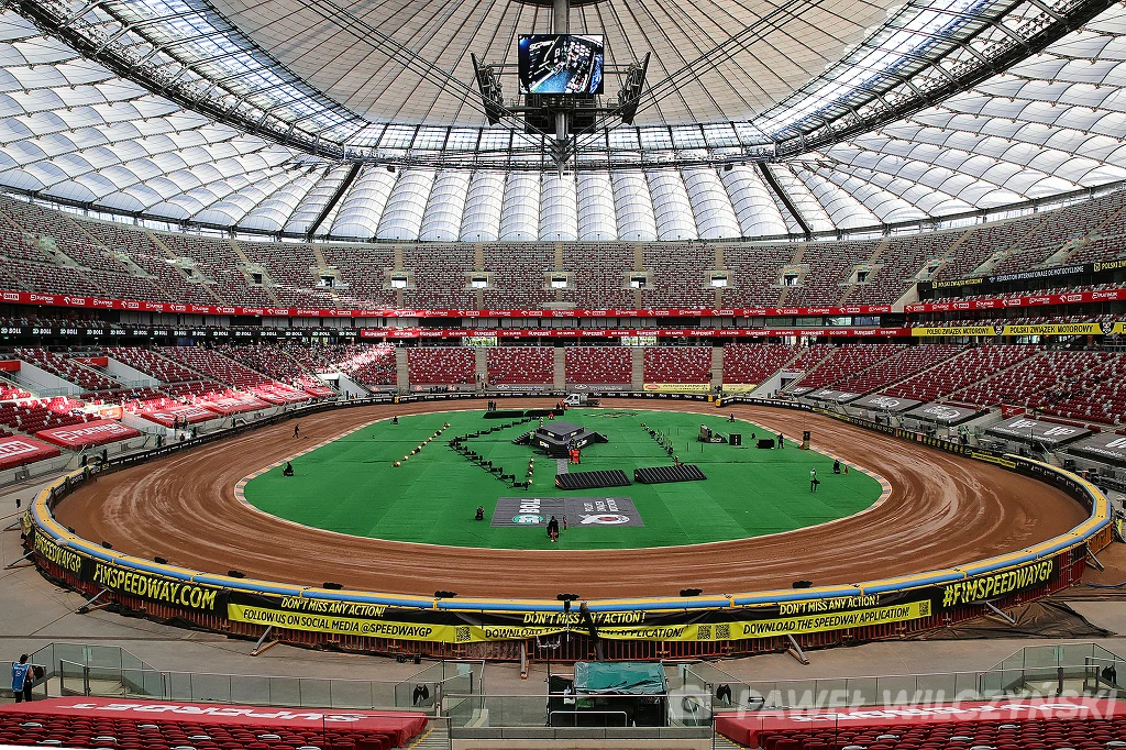 Tor żużlowy na PGE Narodowym