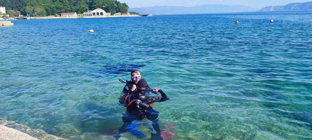 Co odważniejsi mogą spróbować swoich sił w nurkowaniu/ Zdj. Gabriela Wójcik 