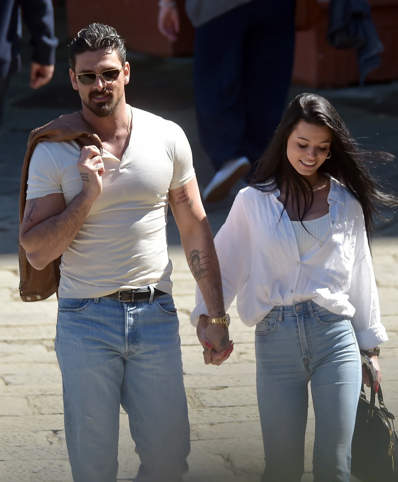 Michele Morrone z ukochaną w Portofino. Michele Morrone z ukochaną w Portofino.