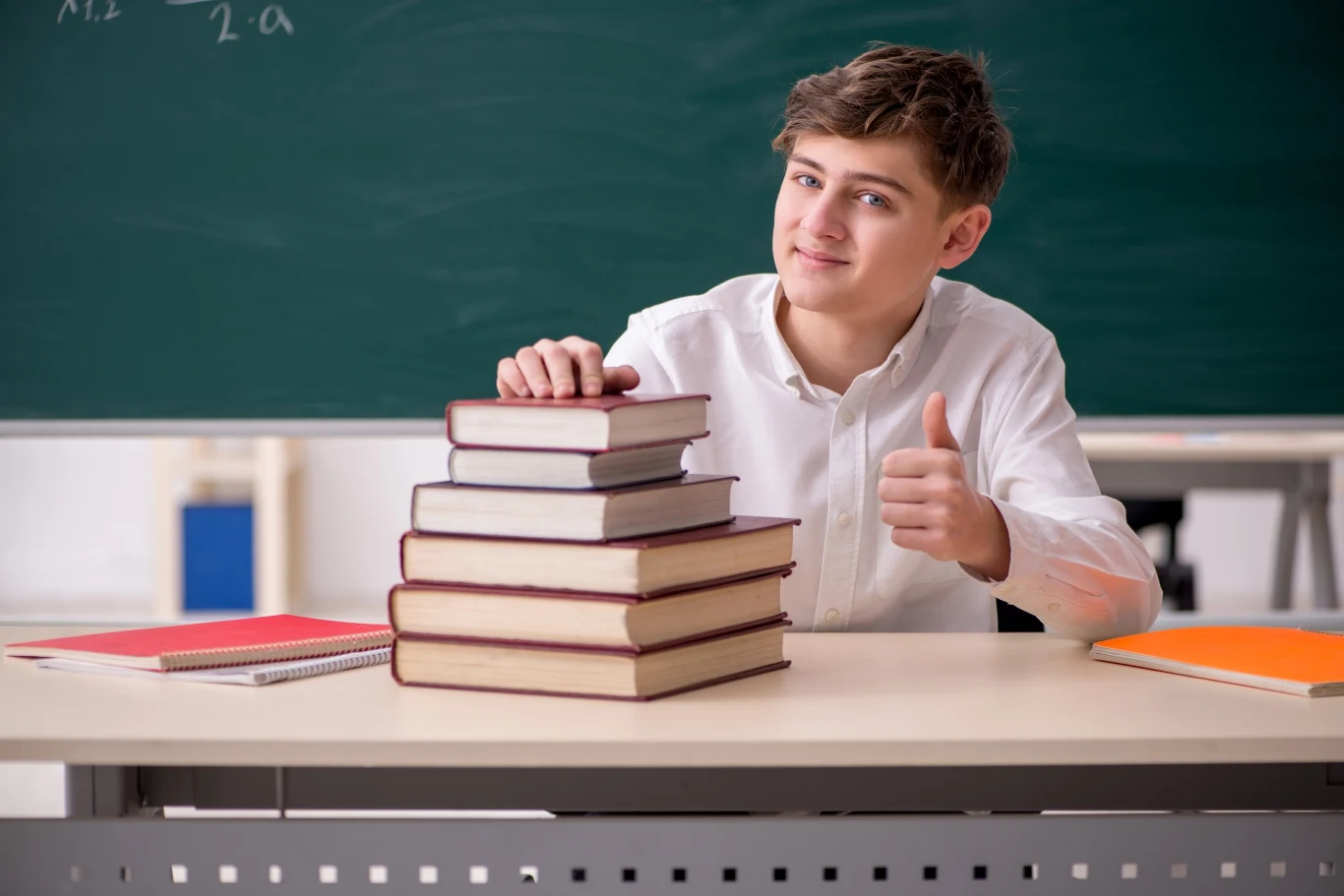 Egzamin ósmoklasisty w 2023 roku obejmuje testy z trzech przedmiotów Egzamin ósmoklasisty w 2023 roku obejmuje testy z trzech przedmiotów