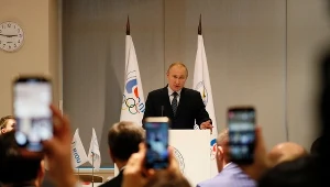 Władimir Putin przemawia na spotkaniu MKOl w Soczi