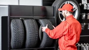 Branża oponiarska twierdzi, że znalezienie zamiennika dla 6PPD jest trudne, ponieważ nowy składnik chemiczny musi zapobiegać degradacji i pękaniu opon, nie wpływając na inne ich cechy