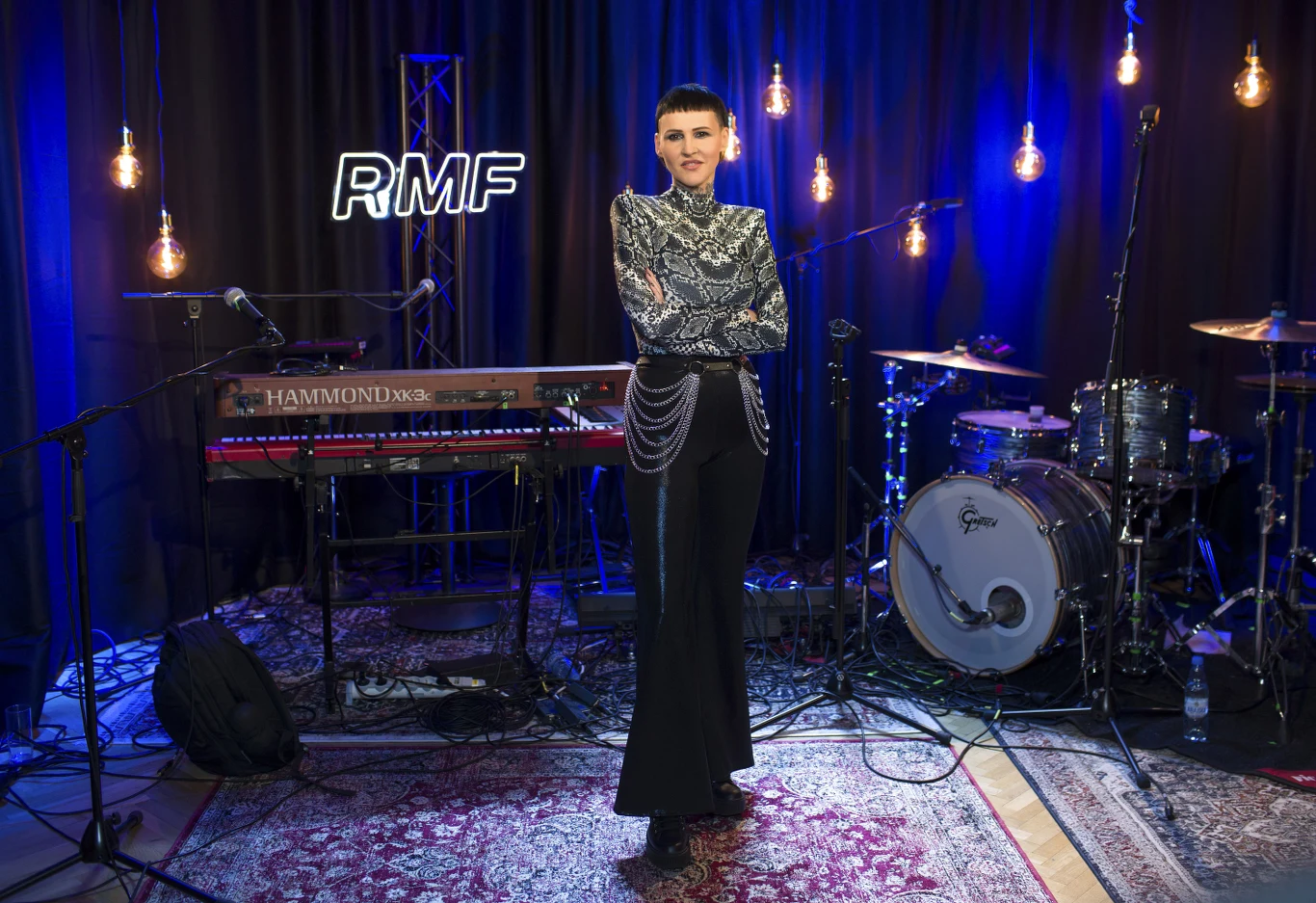 Agnieszka Chylińska wraca do mrocznej fryzury i wizerunku Agnieszka Chylińska wraca do mrocznej fryzury i wizerunku