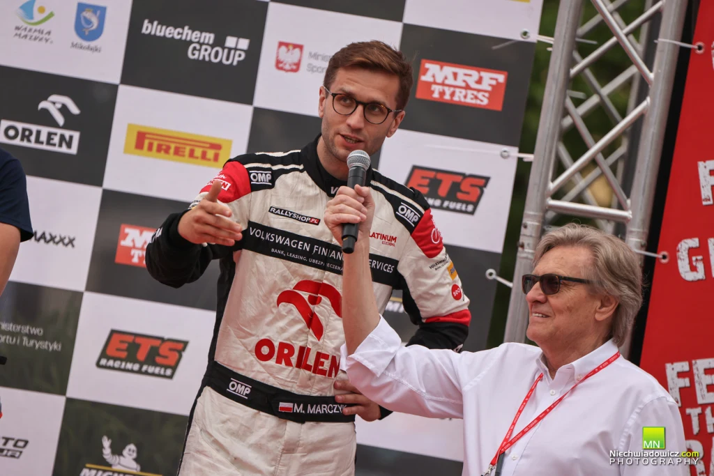 Miko Marczyk (z lewej) - Orlen 78. Rajd Polski w 2022 roku