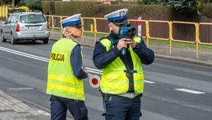 Zaczęło się. Policja mierzy prędkość przed przejściem