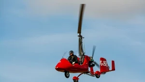 Trwają poszukiwania wiatrakowca, który zaginął w rejonie Beskidów (zdjęcie ilustracyjne)