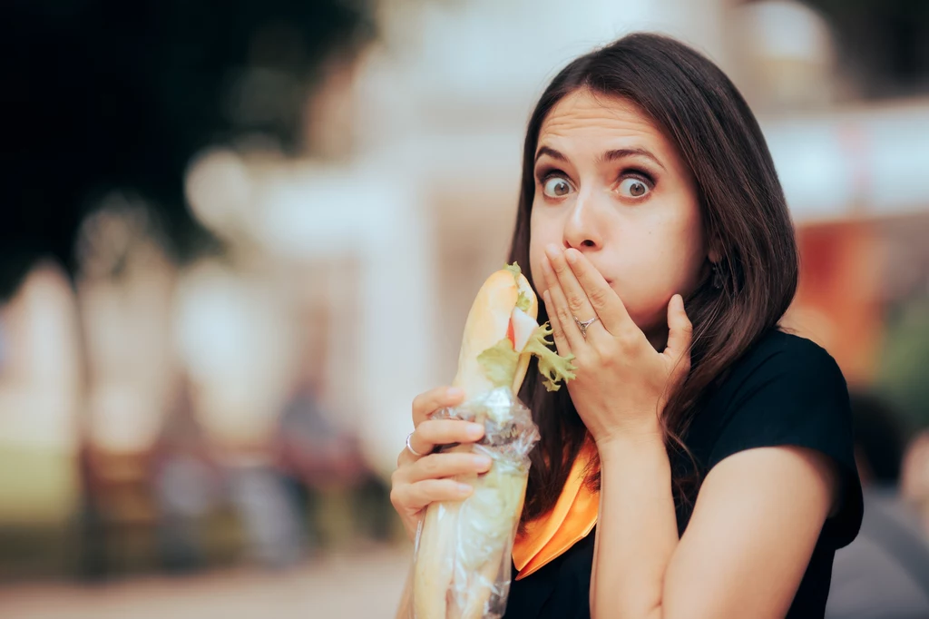 Czy możemy sobie zafundować niezdrowy posiłek lub dwa w weekendy, jeśli prowadzimy zdrową dietę?