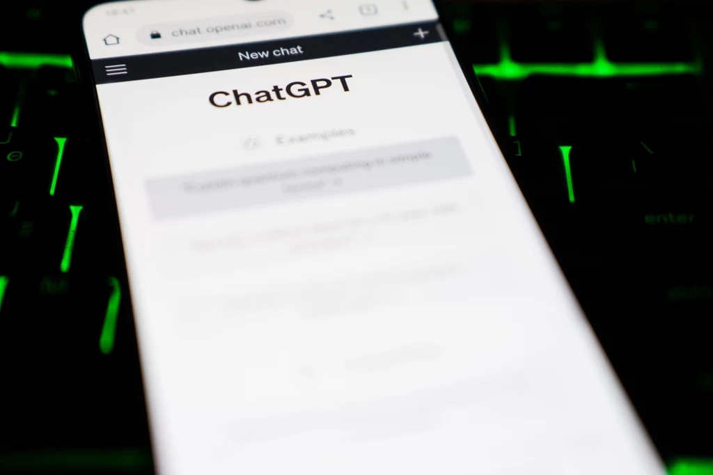 ChatGPT może udzielać nastolatkom szkodliwych porad