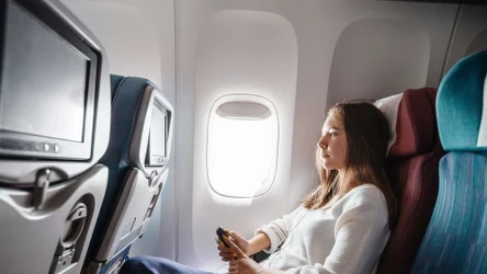 ​Tych ubrań lepiej nie zakładaj do samolotu. Nie chodzi tylko o leginsy