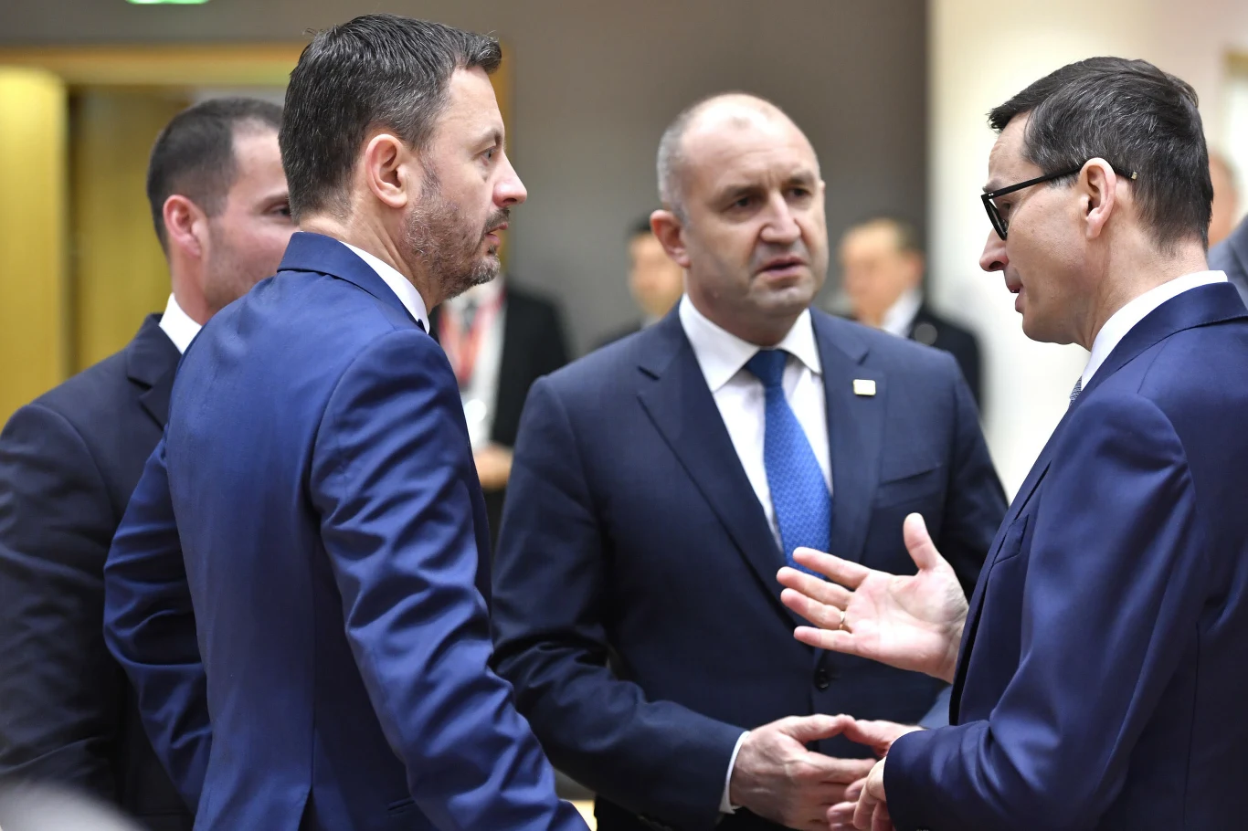 Prezydent Bułgarii Rumen Radew z Mateuszem Morawieckim Prezydent Bułgarii Rumen Radew z Mateuszem Morawieckim