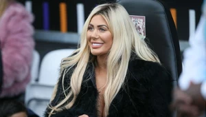 Chloe Ferry pokazała płaski brzuch. Nie wygląda zbyt naturalnie 