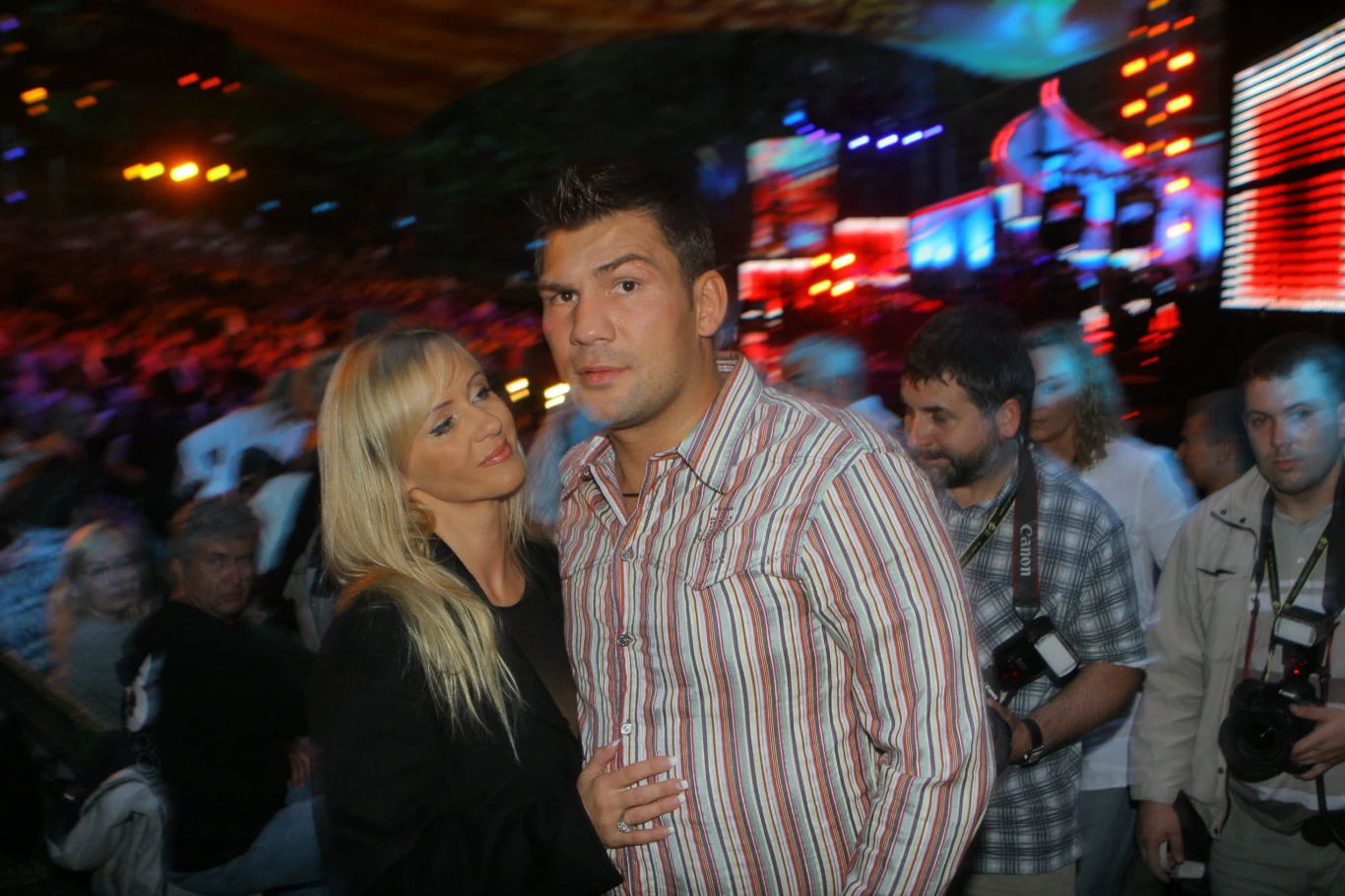 Dariusz Michalczewski był w krótkim małżeństwie z Patrycją Ossowską. Dariusz Michalczewski był w krótkim małżeństwie z Patrycją Ossowską.