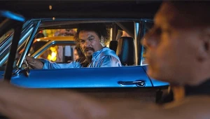 Jason Momoa i Vin Diesel w scenie z filmu "Szybcy i wściekli 10"