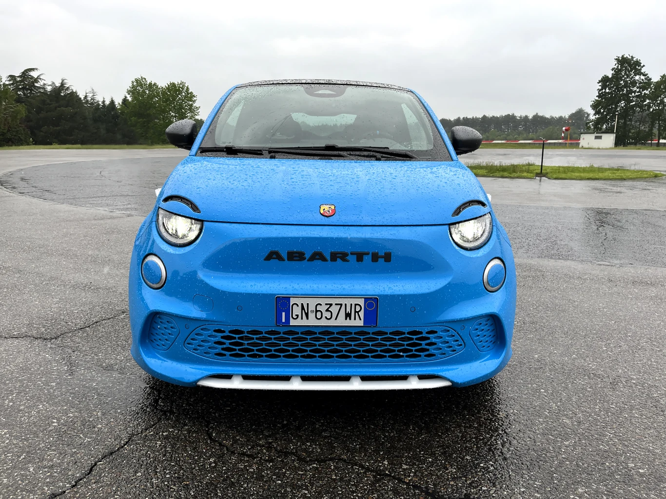 Abarth 500e 