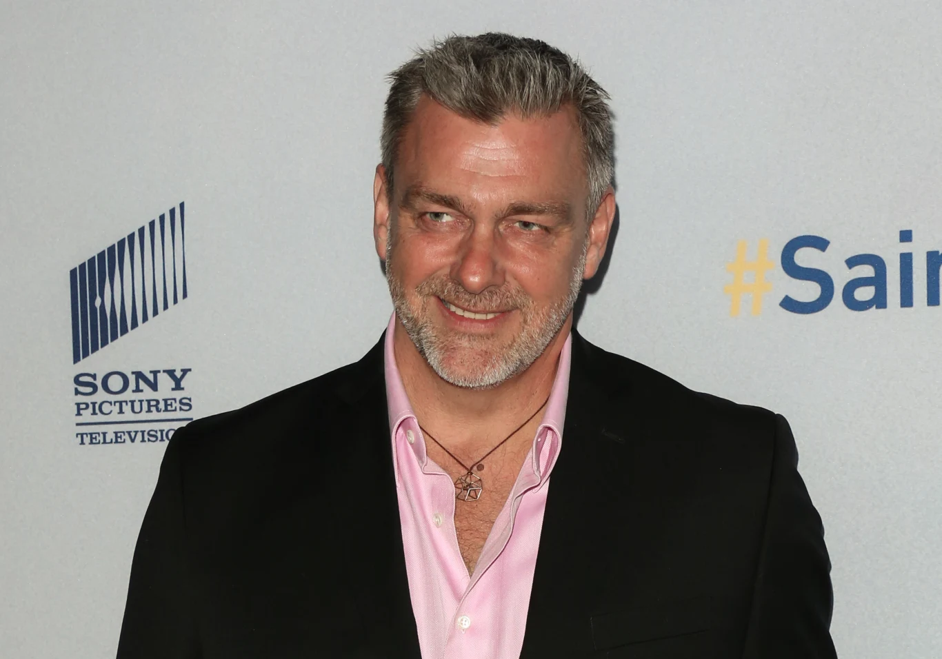 Ray Stevenson był znanym aktorem. Grał w największych serialowych produkcjach Ray Stevenson był znanym aktorem. Grał w największych serialowych produkcjach