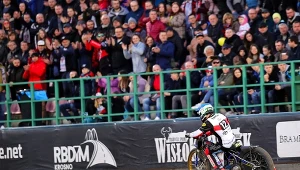 „Zawiązała się koalicja” Kibice nie zostawiają na nich suchej nitki