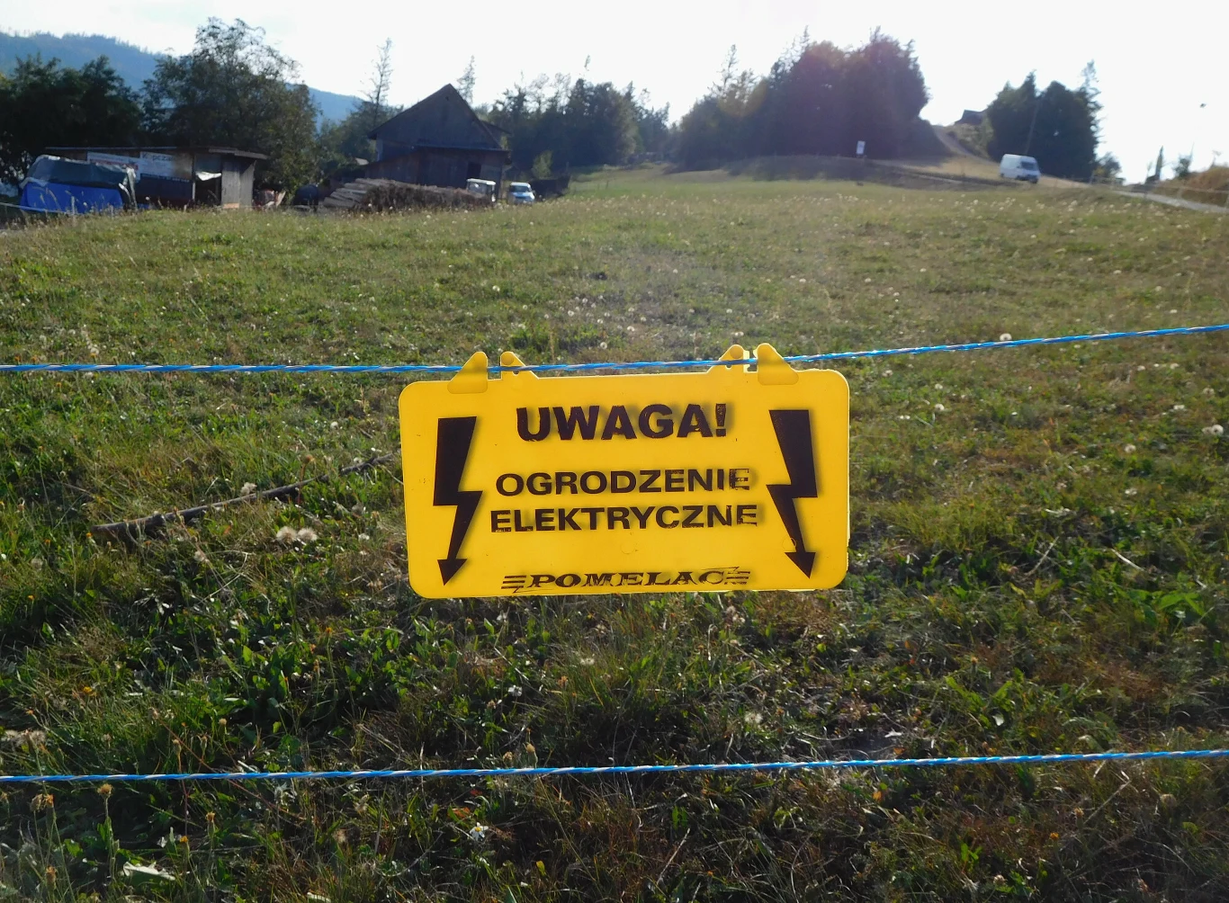 Na projekt „Ochrona dużych drapieżników: niedźwiedzia brunatnego, wilka i rysia w południowej części województwa śląskiego” RDOŚ w latach 2021-2023 otrzymał 225 tys. zł. Na projekt „Ochrona dużych drapieżników: niedźwiedzia brunatnego, wilka i rysia w południowej części województwa śląskiego” RDOŚ w latach 2021-2023 otrzymał 225 tys. zł.