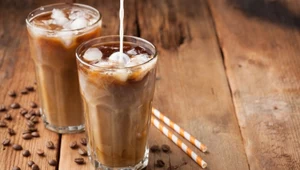 Słodki napój w formie deseru. Jak przygotować wyborną kawę mrożoną na długie letnie dni?