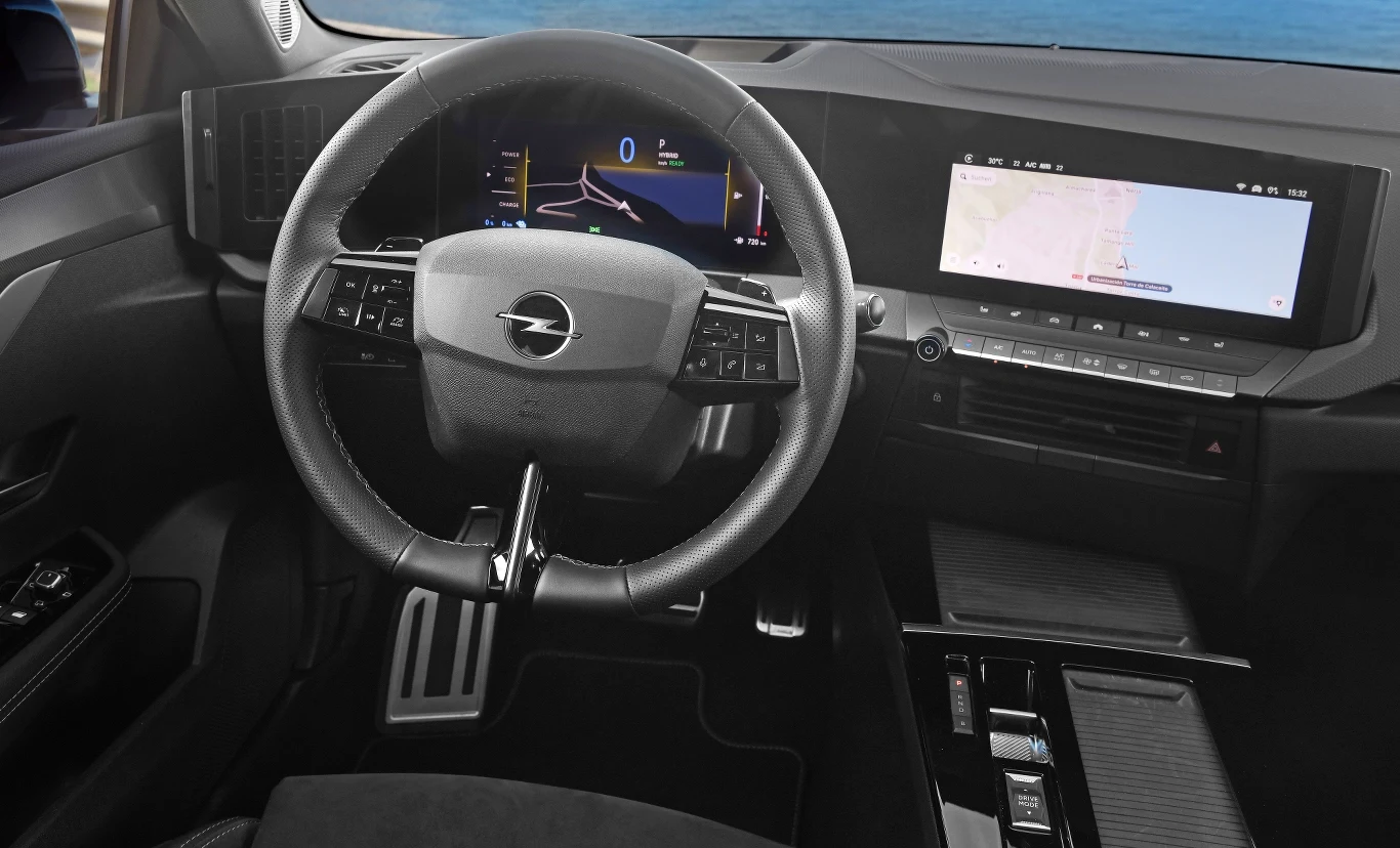 Opel Astra Sports Tourer GSe