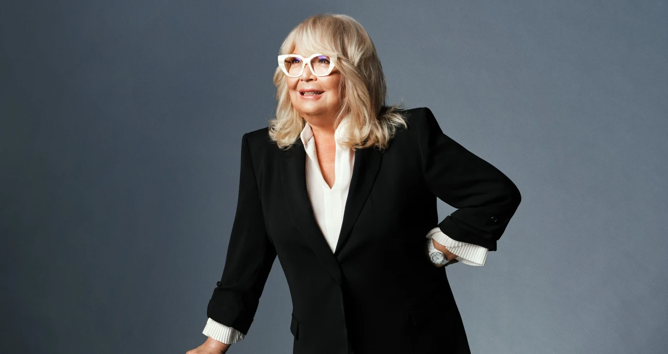 Nina Terentiew przedstawia swój sopocki "festiwalowy alfabet" Nina Terentiew przedstawia swój sopocki "festiwalowy alfabet"