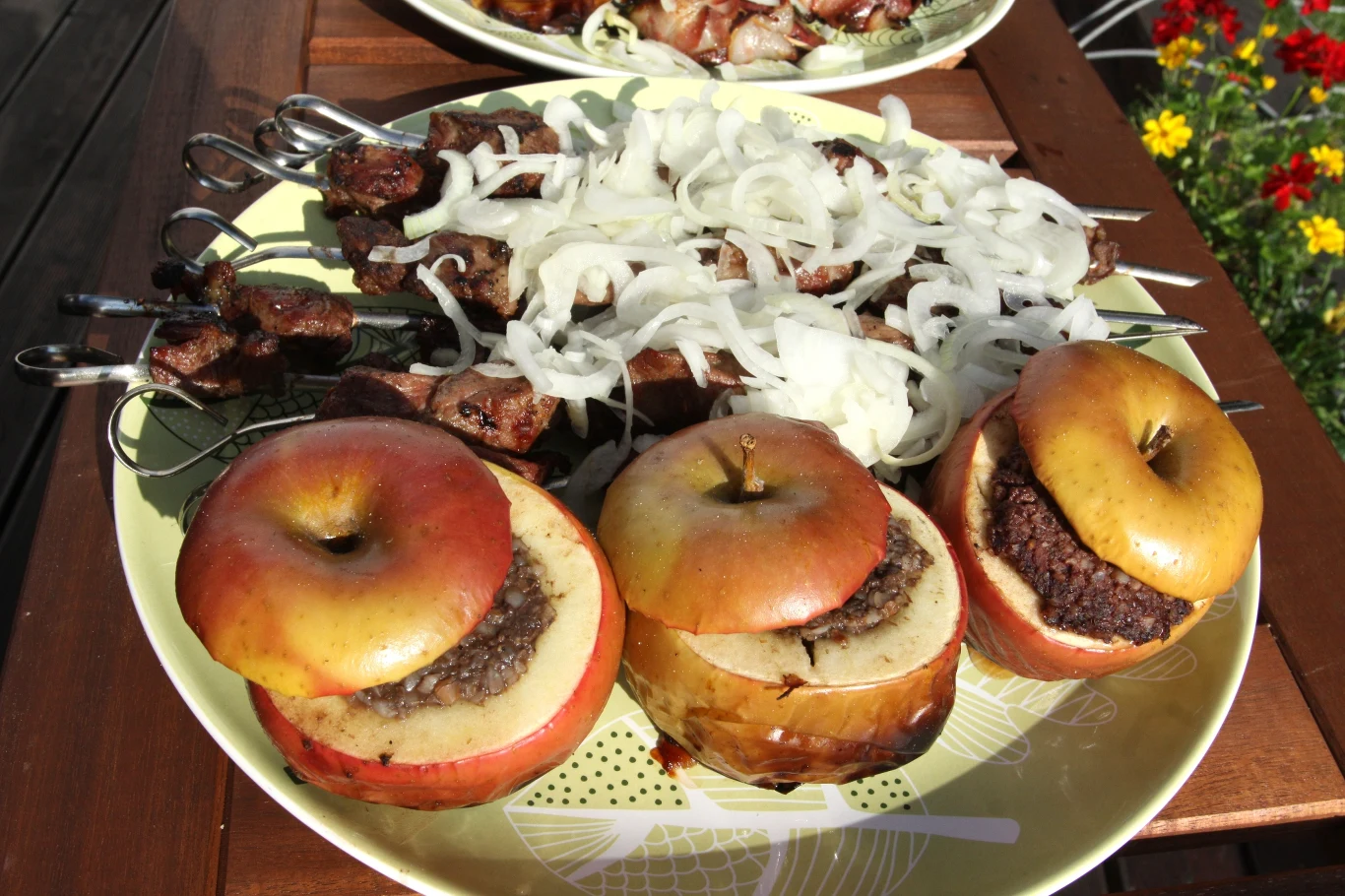 Kaszanka w jabłku to hit tego sezonu!