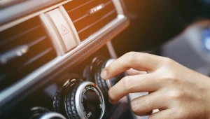 Z nawiewów leci zimne powietrze. To cztery możliwe powody