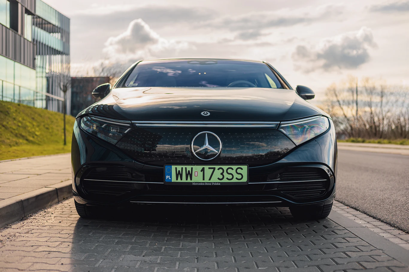 Mercedes EQS 450+