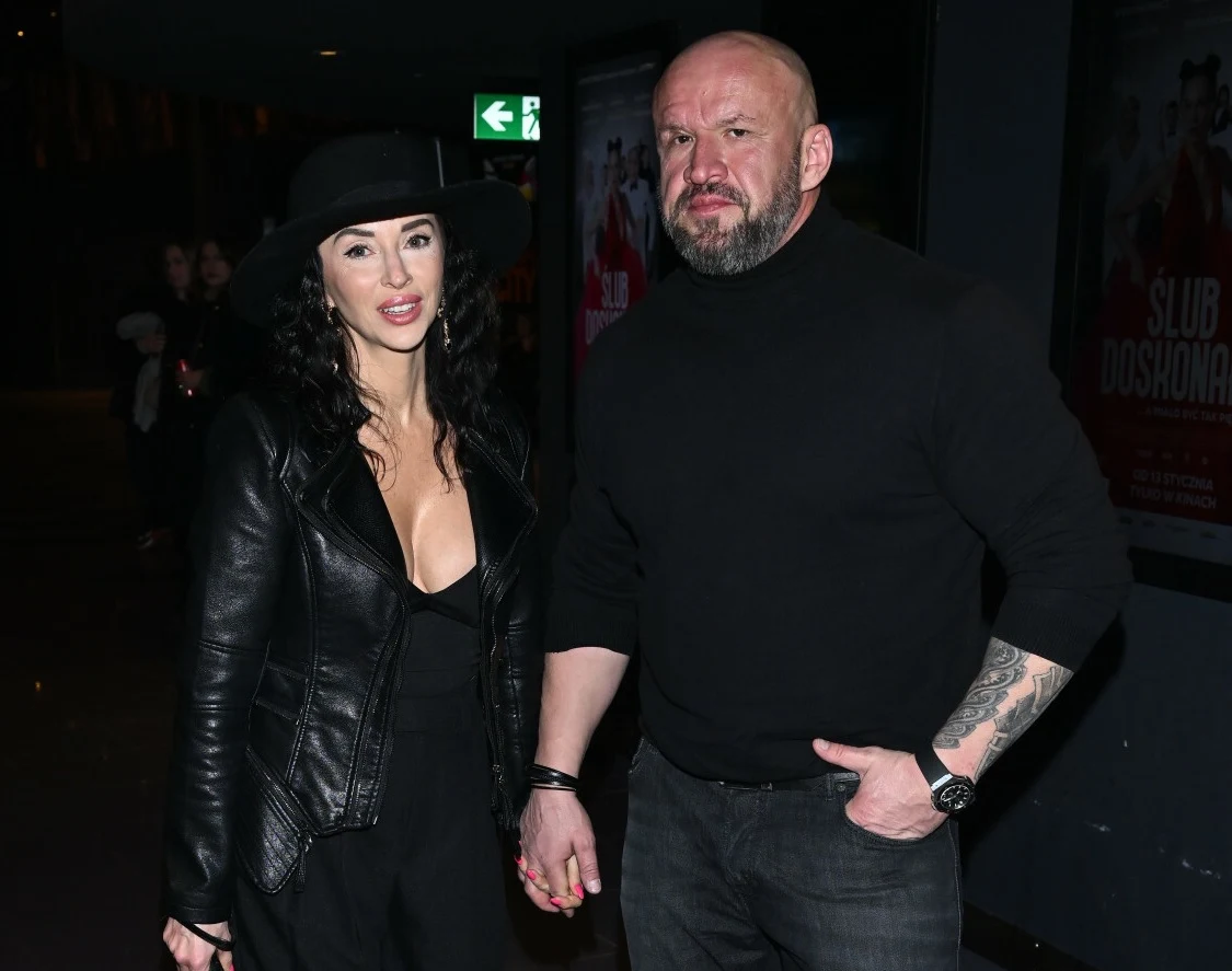 Tomasz Oświeciński z żoną. Tomasz Oświeciński z żoną.