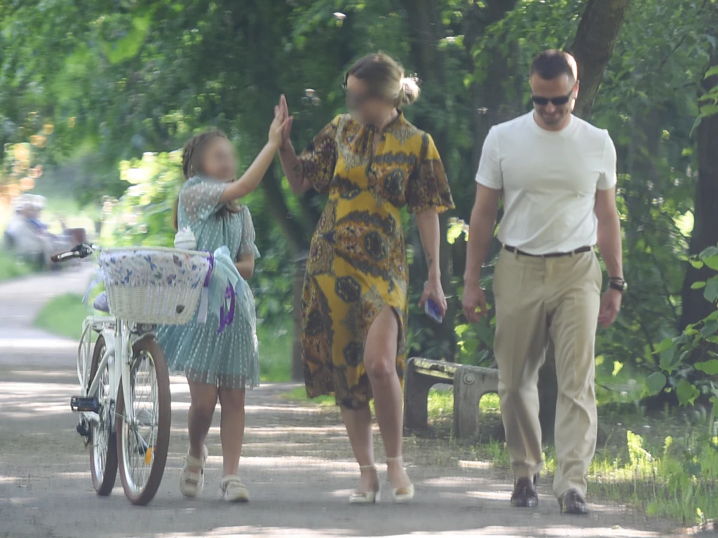 Wygląda na to, że Helenka i Dominika dobrze się dogadują. Nawet Marcin ma na twarzy uśmiech radości