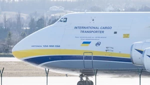 Największy samolot świata Antonow AN-124 przyleciał do Wrocławia.