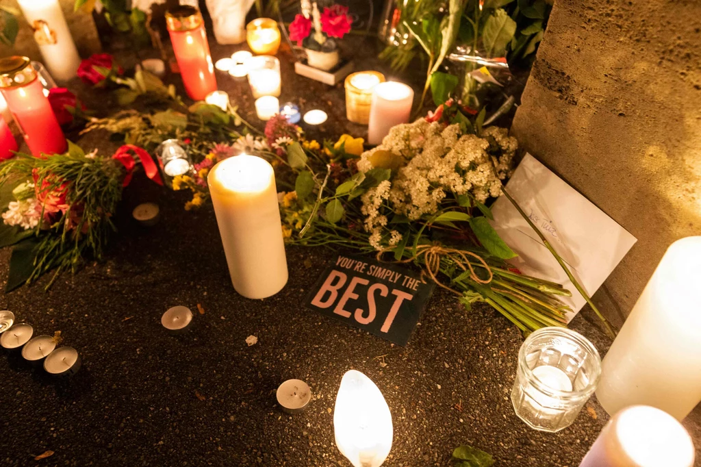 Fani żegnają Tinę Turner zapalając świece i zostawiając kwiaty pod jej domem w Szwajcarii