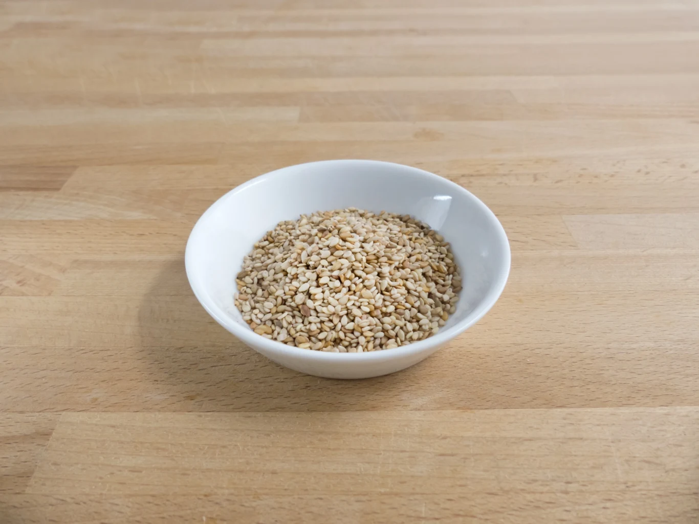 Sezam to źródło cynku, błonnika pokarmowego, magnezu oraz wapnia Sezam to źródło cynku, błonnika pokarmowego, magnezu oraz wapnia