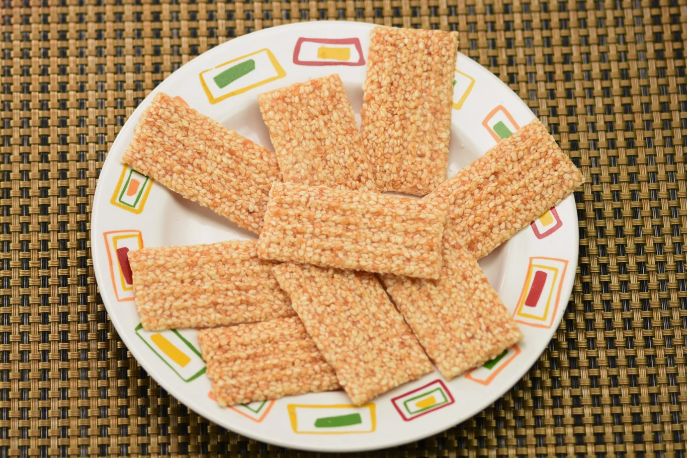 Kupując gotowe sezamki zawsze sprawdzaj, czy nie mają w składzie szkodliwego syropu grukozowego Kupując gotowe sezamki zawsze sprawdzaj, czy nie mają w składzie szkodliwego syropu grukozowego