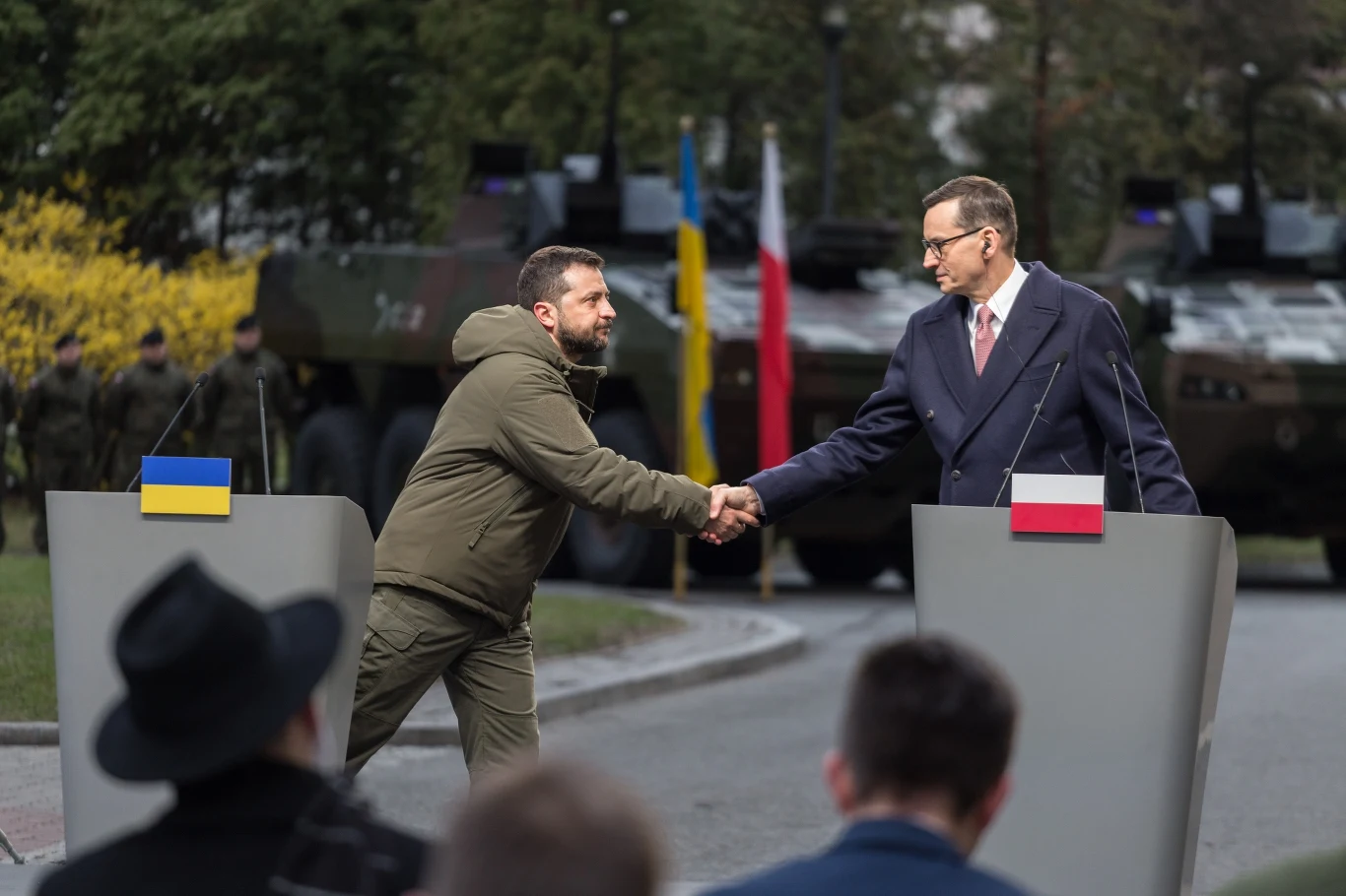 Prezydent Ukrainy Wołodymyr Zełenski podczas spotkania z premierem Mateuszem Morawieckim w Warszawie Prezydent Ukrainy Wołodymyr Zełenski podczas spotkania z premierem Mateuszem Morawieckim w Warszawie