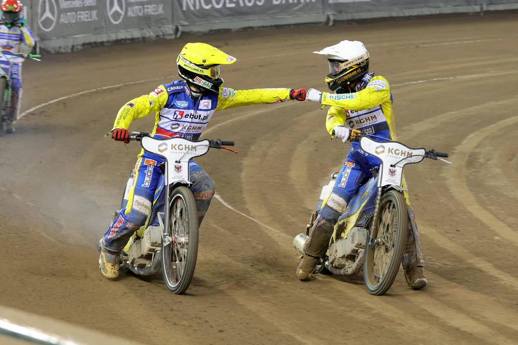 Oskar Fajfer, Anders Thomsen