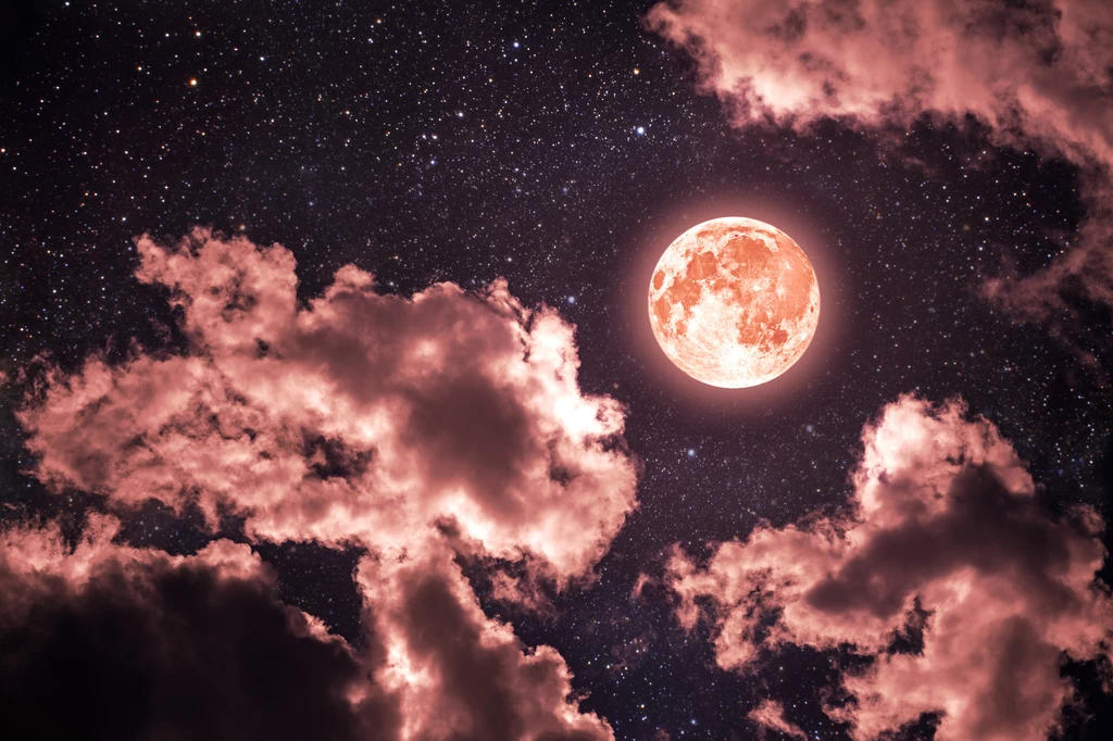 Kiedy Truskawkowa pełnia Księżyca? Oto co czeka nas na początku czerwca