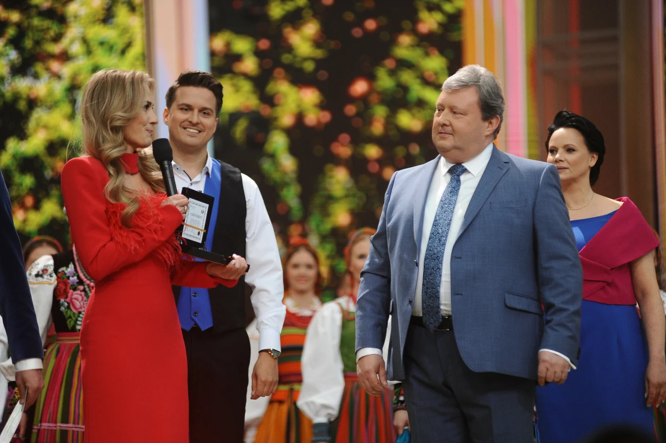 Katarzyna Budnicka, prezeska Mennicy Polskiej, zespół Mazowsze Katarzyna Budnicka, prezeska Mennicy Polskiej, zespół Mazowsze