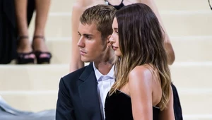 Hailey Bieber w ciąży? Fani snują domysły!