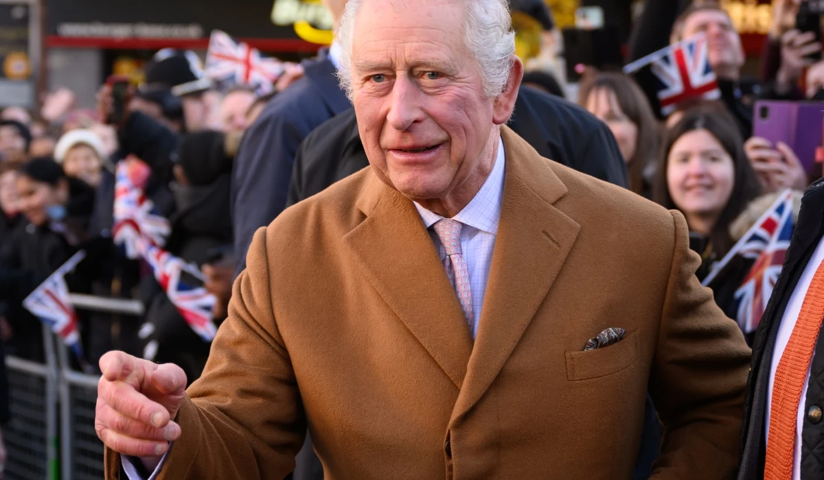 Król Karol III Król Karol III