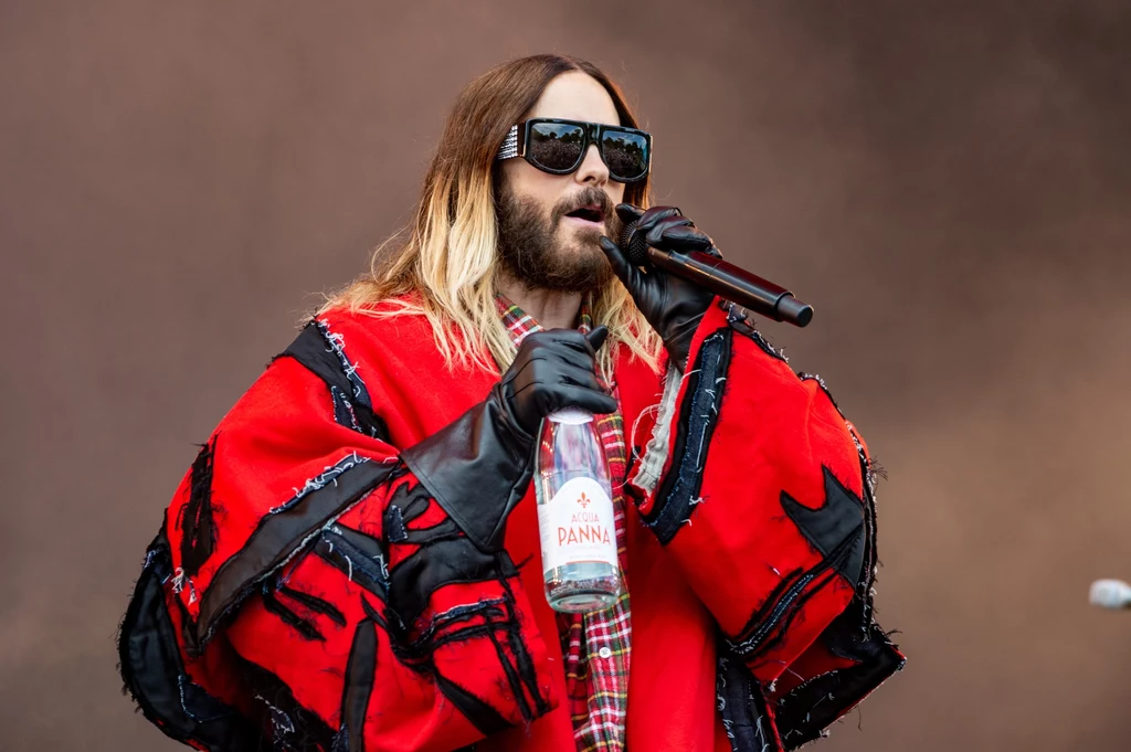 Jared Leto jest wokalistą zespołu Thirty Seconds to Mars