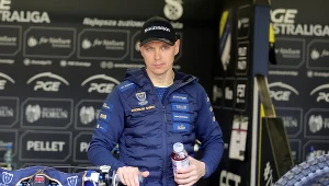 Kiedyś milioner, dziś szuka pracy. Tym meczem zrobił sobie świetną reklamę