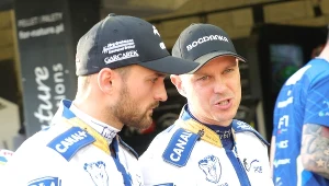 Wszystkie oczy zwrócone na niego. Będzie noszony na rękach?