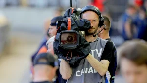 Zaatakował telewizję i ruszyła lawina. Stanowcza odpowiedź byłego działacza