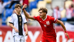 Daniel Mikołajewski świętuje gola w półfinale Euro U17