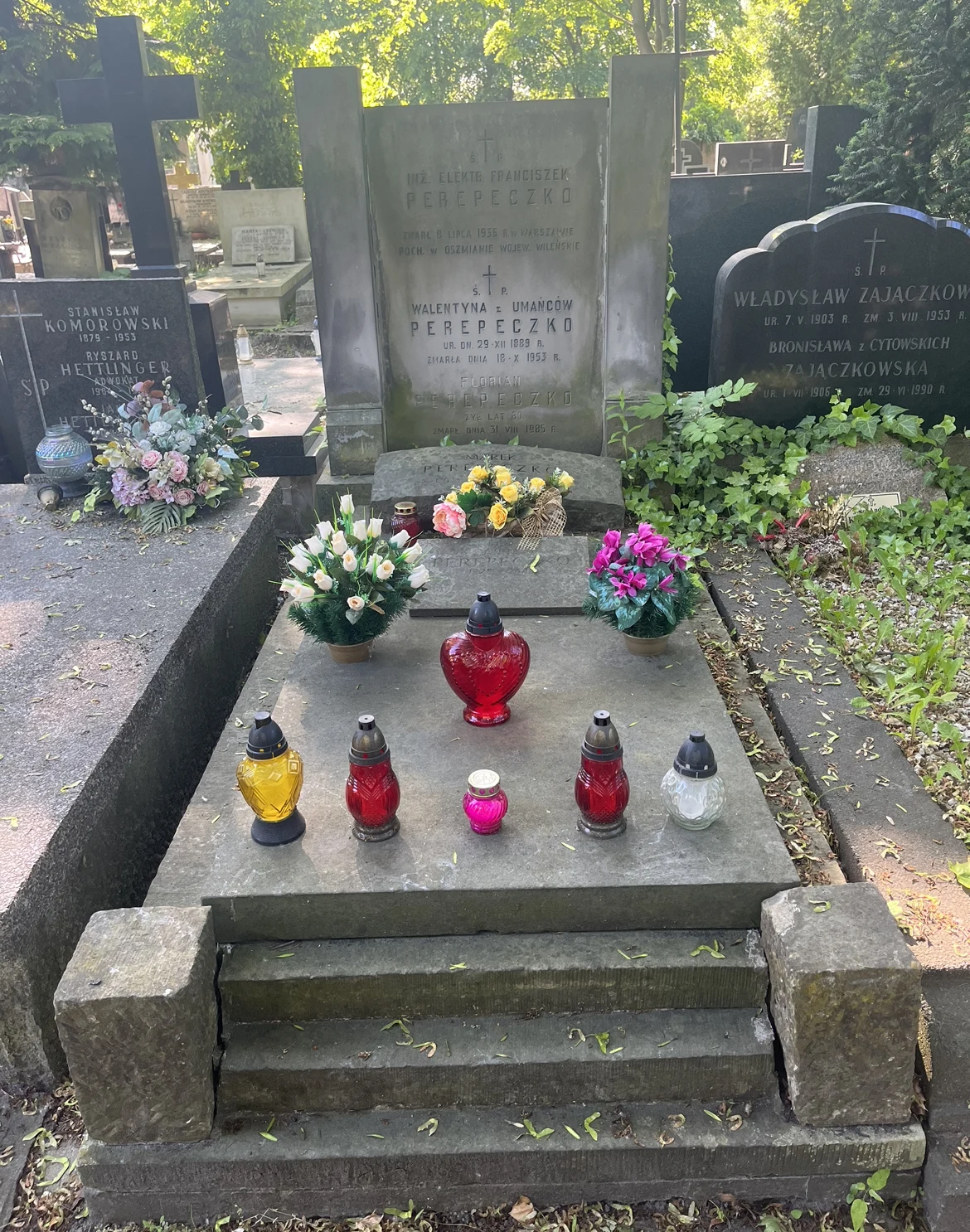 Grób Marka Perepeczki w maju 2023 roku
