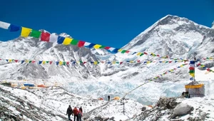 Na Mount Everest śmierć poniosło aż 17 osób. Winne są zmiany klimatu