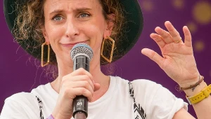 Felicity Ward