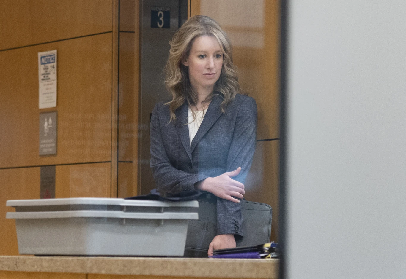 Elizabeth Holmes spędzi w więzieniu nie 11 tylko 9 lat - poinformowało Federalne Biuro Więziennictwa Elizabeth Holmes spędzi w więzieniu nie 11 tylko 9 lat - poinformowało Federalne Biuro Więziennictwa